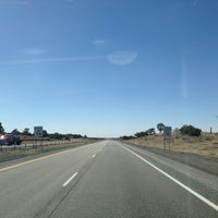 รูปภาพถ่ายที่ Route 66 โดย Shimmy K. เมื่อ 4/16/2013