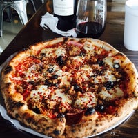 Photo taken at Pizaro&amp;#39;s Pizza Napoletana II by Clifton M. on 4/9/2015