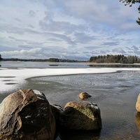 Photo taken at Meri-Rastilan metsä by Johanna A. on 3/21/2020