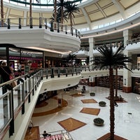 Foto diambil di Shopping Iguatemi oleh Eric R. pada 2/5/2023
