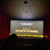 Photo taken at Cinemark Sala XD by Eric R. on 12/22/2019