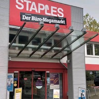 Photo taken at STAPLES by Big K. on 10/22/2021