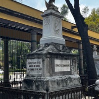 Photo taken at Museo Panteón San Fernando by Alejandro A. on 5/8/2022