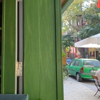 Foto diambil di Kuzguncuk Bostan Cafe oleh Nagish pada 8/30/2023