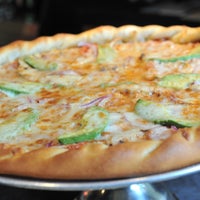 Foto diambil di Moonlight Pizza Company oleh Moonlight Pizza Company pada 6/22/2014
