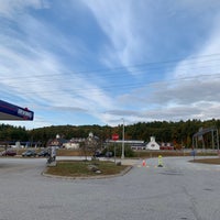 Photo taken at Hooksett Rest Area by のがしょ on 10/9/2022