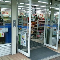 ローソン 博多駅筑紫口店 博多区博多駅東2 2 2