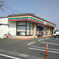 Photo taken at 7-Eleven by Jeffrey W. on 3/4/2016