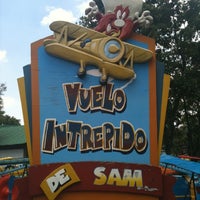 Photo taken at El Vuelo de Sam by Carlos A. on 4/7/2012