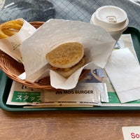 Photo taken at MOS Burger by aokix on 5/23/2022