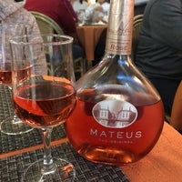 Foto scattata a Restaurante O Charco da Lauren S. il 9/17/2017