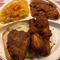 Photo taken at Gus&amp;#39;s World Famous Fried Chicken by rupert p. on 3/13/2020