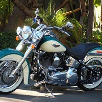 Foto tirada no(a) Bartels&amp;#39; Harley-Davidson por Bartels&amp;#39; Harley-Davidson em 7/1/2014