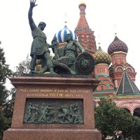 Photo taken at Monument to Minin and Pozharsky by Мэри С. on 8/2/2019