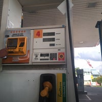 Das Foto wurde bei Shell von Mohd Rohaizi A. am 4/18/2017 aufgenommen