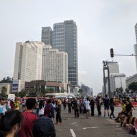Photo taken at Car Free Day (CFD) by Nadya Y. on 11/4/2018