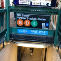 Photo taken at MTA Subway - 161st St/Yankee Stadium (4/B/D) by Naish M. on 8/28/2022