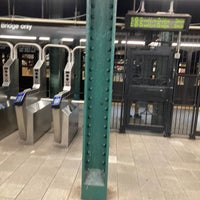 Photo taken at MTA Subway - 33rd St (6) by Naish M. on 9/12/2023