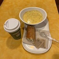 Photo taken at Panera Bread by Migdalia d. on 11/23/2022