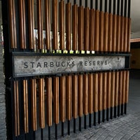 Foto diambil di Starbucks Reserve oleh Zeyad ✋. pada 5/13/2024