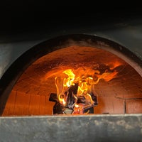 Photo taken at Digó Pizzeria Napoletana by Richárd N. on 5/14/2024