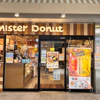 Photo taken at Mister Donut by 小床 平. on 5/28/2022