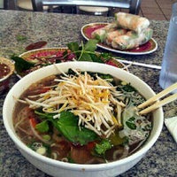Photo taken at Pho Dung 2 by Lucas R. on 2/13/2013