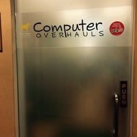 10/12/2016 tarihinde Kirsten P.ziyaretçi tarafından Computer Overhauls'de çekilen fotoğraf