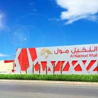 Foto tirada no(a) Al Nakheel Mall por Bssam A. em 9/18/2015