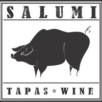 Das Foto wurde bei Salumi Tapas and Wine Bar von Salumi Tapas and Wine Bar am 6/28/2014 aufgenommen