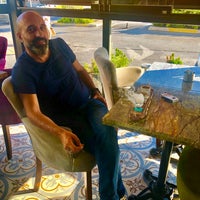Das Foto wurde bei Espada Cafe &amp;amp; Restaurant von Faik Ç am 7/23/2019 aufgenommen