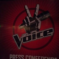 Photo taken at The Voice @ Universal Studios by Karina T. on 11/3/2012