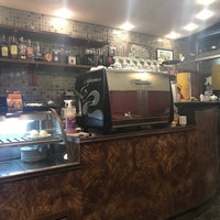 Foto tomada en Exprèx Caffè  por Bruna K. el 4/24/2018