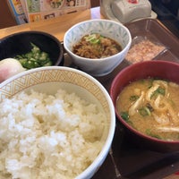 Photo taken at Sukiya by tsuyoran on 4/10/2019