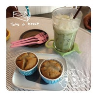 Photo taken at Anise Cafe&amp;#39; &amp;amp; Patisserie by ✨💋GУB&amp;#39;zÿ❥②⑨⑥⑥ on 1/17/2013