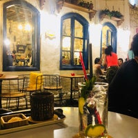 Photo prise au Peri Art Cafe par Oğuz Ö. le8/15/2018