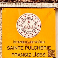 10/27/2023 tarihinde Ebru 🦀 K.ziyaretçi tarafından Sainte Pulchérie Fransız Lisesi'de çekilen fotoğraf