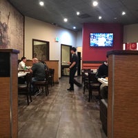 6/12/2018 tarihinde Tom N.ziyaretçi tarafından Maizuru Sushi Bar &amp;amp; Japanese Restaurant'de çekilen fotoğraf