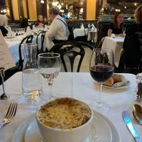 Photo taken at Brasserie Bofinger by Carlos L. on 10/10/2019