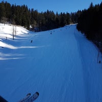 Foto diambil di Ski Center Cerkno oleh David F. pada 1/22/2017