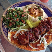7/5/2014에 Justin A.님이 Sahara Arabic Grill and Falafel에서 찍은 사진