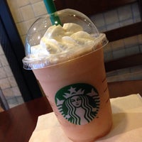 Photo taken at Starbucks Coffee 東京急行大井町駅店 by Michiko Y. on 8/2/2015