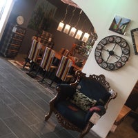 محل آي دي ديزاين للأثاث المنزلي في الرواد