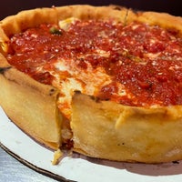 Photo taken at Chicago&amp;#39;s Pizza and Pasta by Brian C. on 10/11/2021