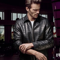 รูปภาพถ่ายที่ D&amp;#39;ENVER Leather &amp;amp; Fur โดย D&amp;#39;ENVER Leather &amp;amp; Fur เมื่อ 7/9/2014
