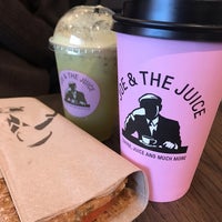 Photo taken at JOE &amp;amp; THE JUICE by Alla G. on 3/6/2019
