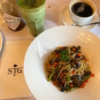 Review STG Tea House Cafe