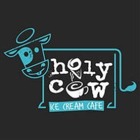 รูปภาพถ่ายที่ Holy Cow Ice Cream Café โดย Holy Cow Ice Cream Café เมื่อ 8/11/2015