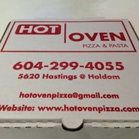 2/3/2012にFがHot Spot Pizza (Burnaby)で撮った写真