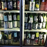 Photo taken at うえも商店 by 真 on 9/8/2012
